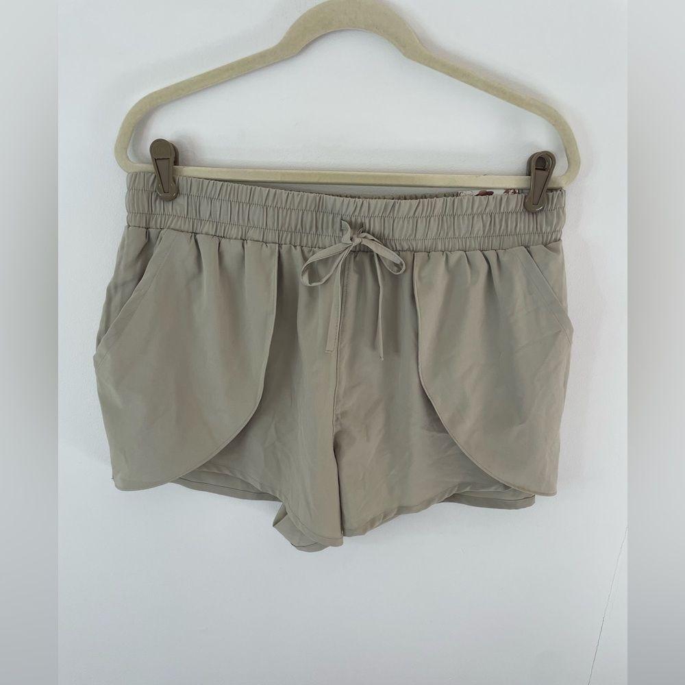 Sincerely Jules Athletic Short size XL new with tags
